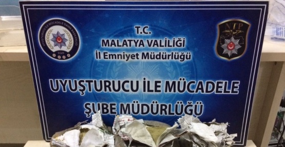 Araçta 8 kilo uyuşturucu madde ele geçirdi