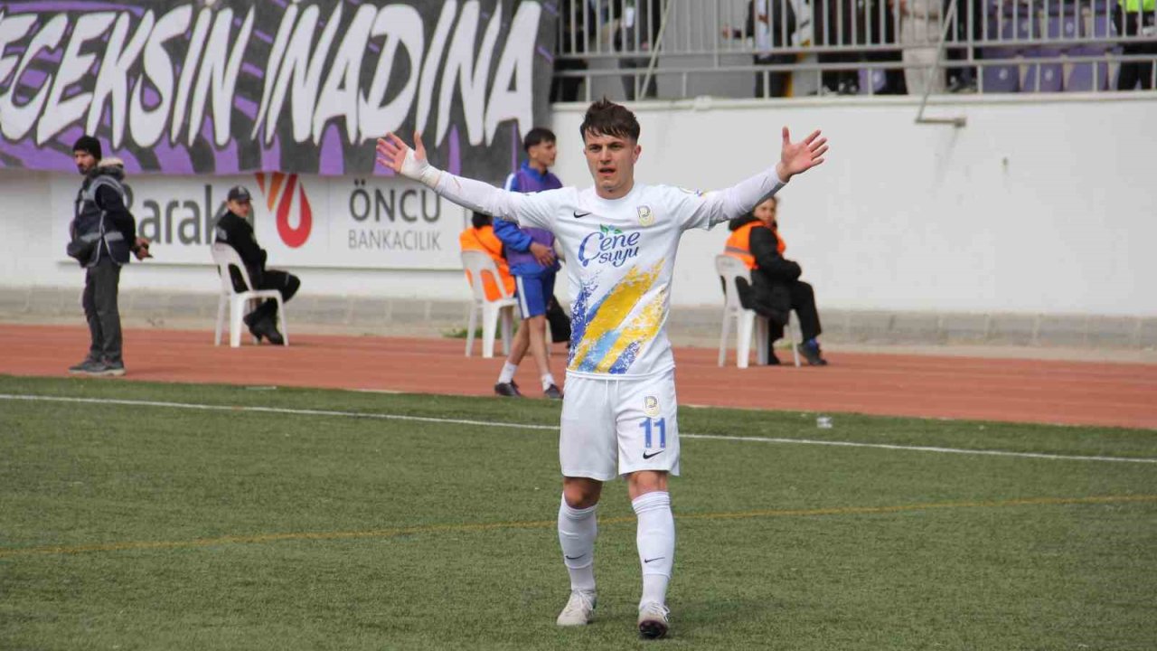 Tff 2. Lig: Belediye Derincespor: 2 - Giresunspor: 1