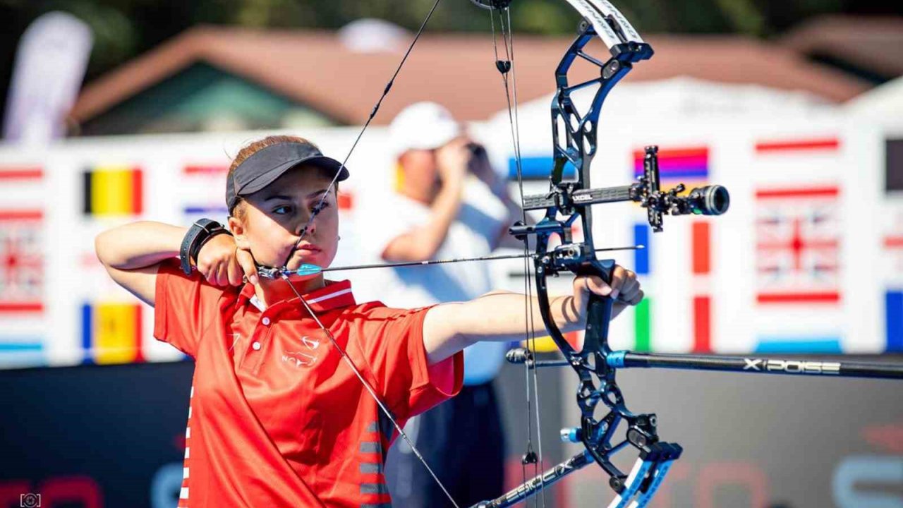 Büyükşehir Okçularından Çifte Madalya