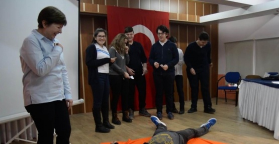 Karesi’de ilk yardım eğitimi