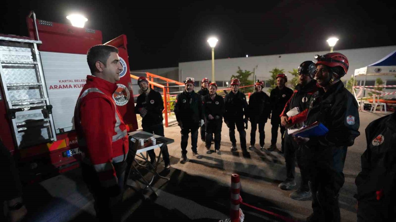 Kartal Belediyesi Arama Kurtarma Ekibi, ‘Ağır Seviye Akreditasyon’ Sınavını Başarıyla Geçti