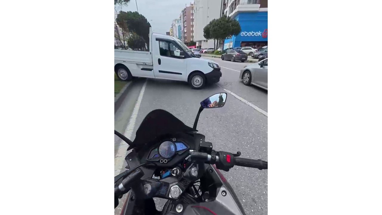 Samsun Trafiğinde Şoförsüz Araç Paniği: Yürekler Ağza Geldi