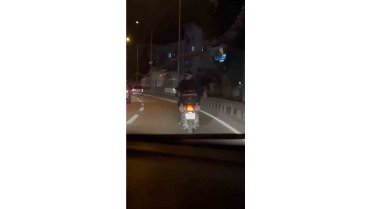 Motosiklete Ters Bindi, Tehlikeli Anlar Kamerada