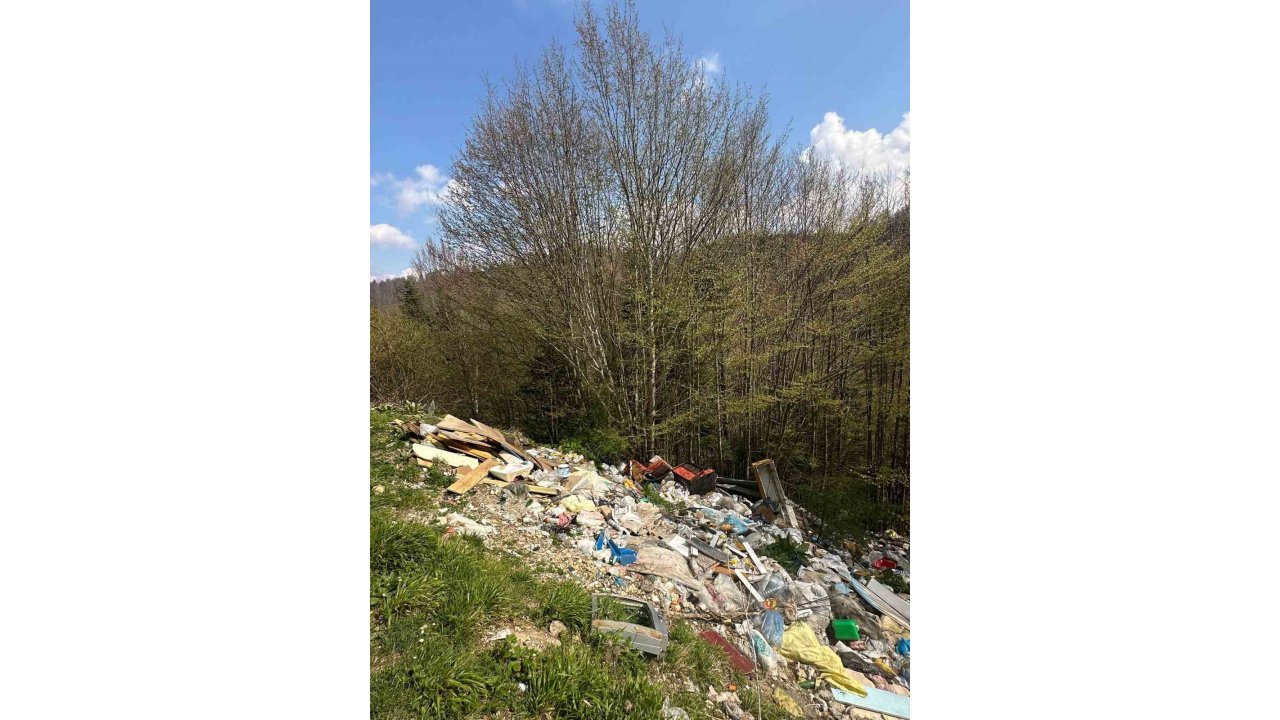 Yaylada Utandıran Manzara: Çöplüğe Dönüştürdüler