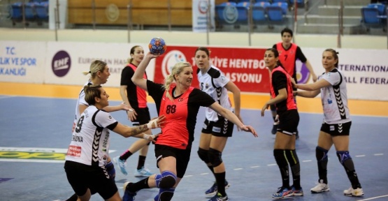 Yenimahalle yarı finale göz kırptı