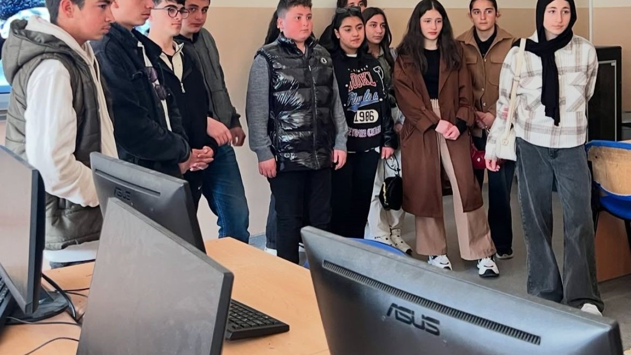 Bayburt’ta Lise Tanıtım Gezileri Başladı