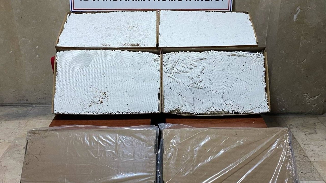 Yolcu Otobüsünün Bagajında Kaçak Sigara Çıktı