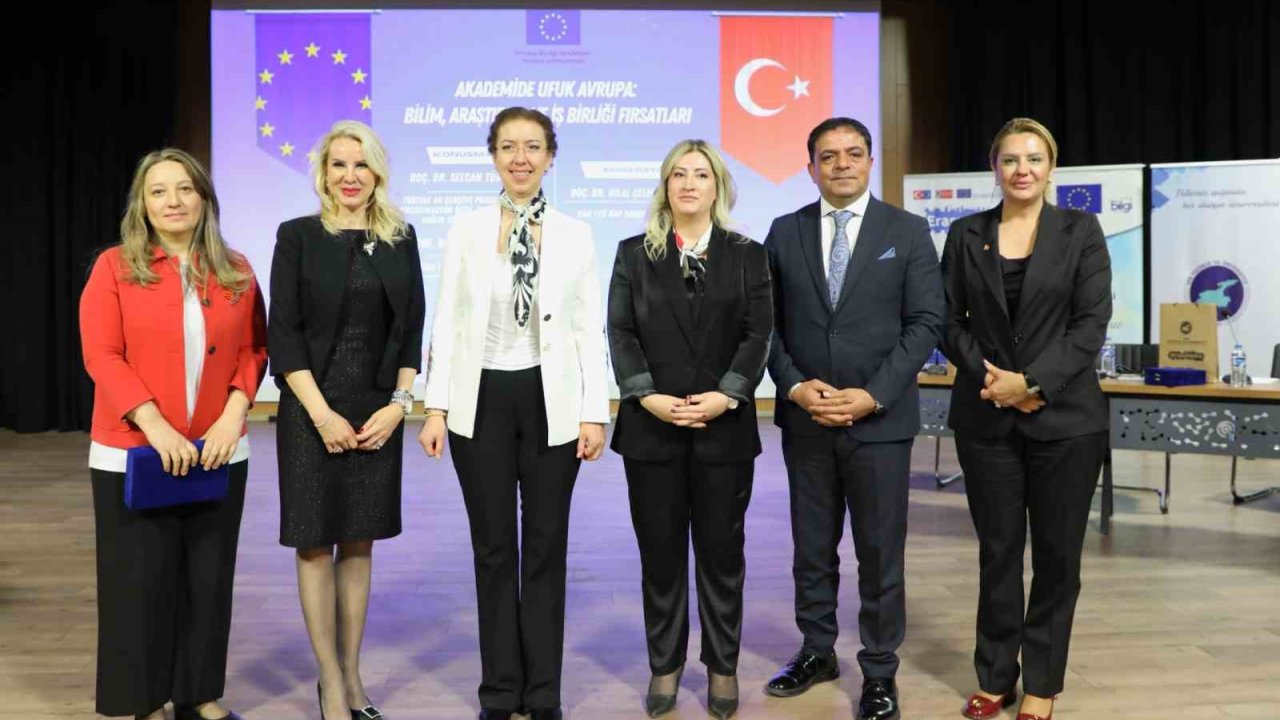 Van Ab Bilgi Merkezi, Yyü’de ’ab Desteklerini’ Anlattı