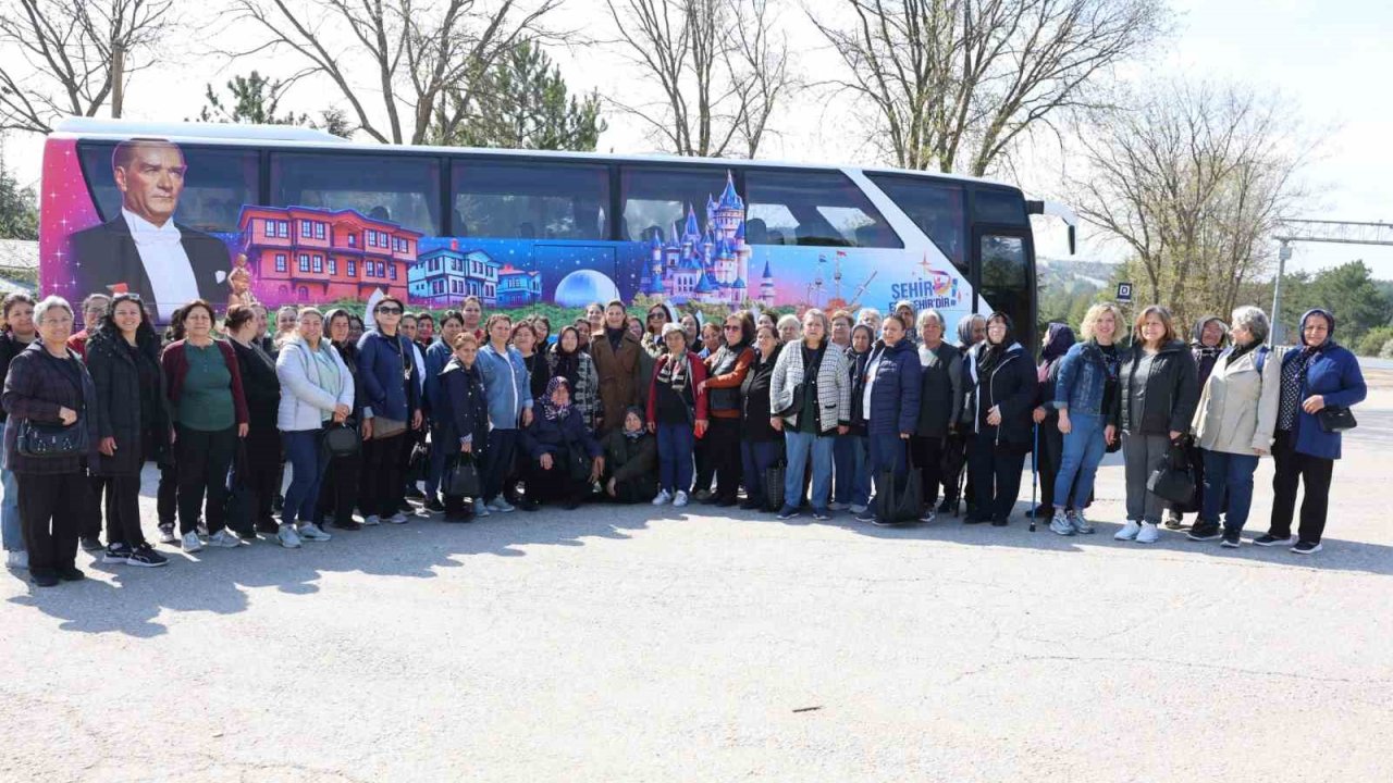 Yahnikapan Mahallesi Kadınları Frig Vadilerinde Dolu Dolu Bir Gün Geçirdi
