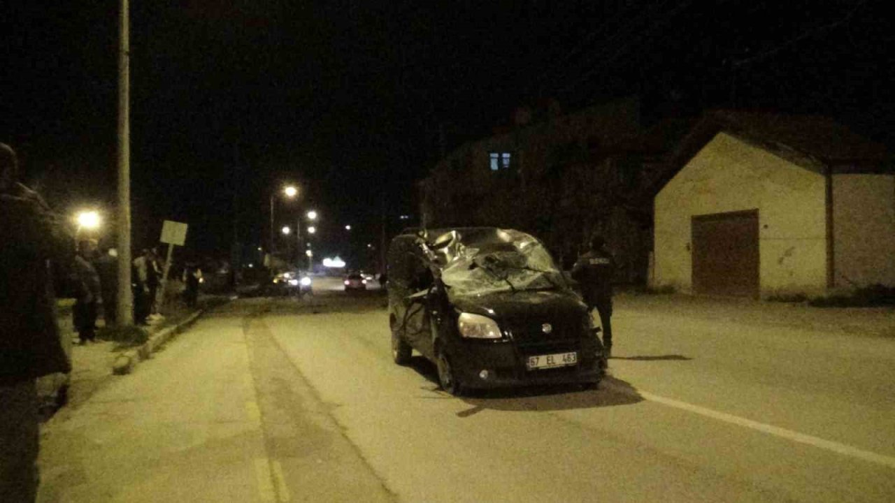 Arkadaşının Aracını İzinsiz Alıp Kaza Yaptı: 2 Yaralı