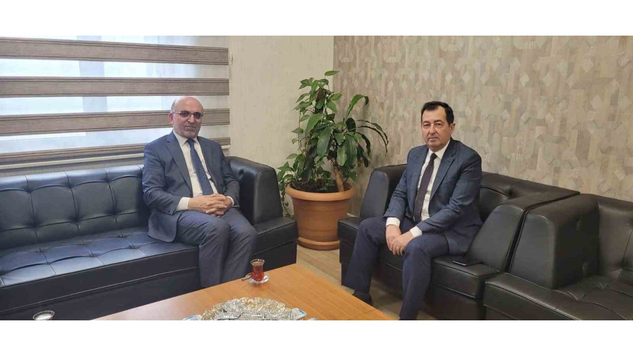 Müftü İmamoğlu Kurban Vekaleti Tesliminde Bulundu