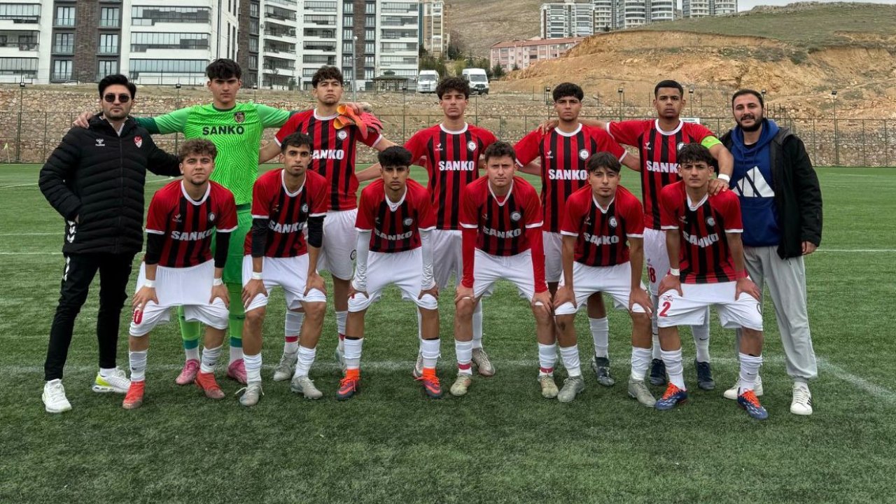 Adil Sani Konukoğlu Spor Lisesi Öğrencileri Türkiye Finallerinde