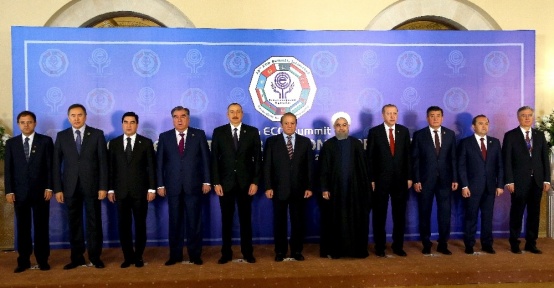 Erdoğan, İslamabad’da aile fotoğrafında yer aldı