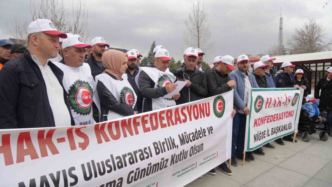 Hak-iş Niğde’de 1 Mayıs’ı Kutladı: