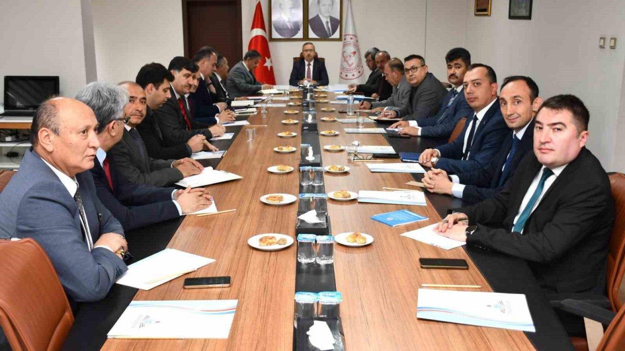 Eskişehir İl Milli Eğitim Müdürlüğü Aylık Komisyon Toplantısı Düzenlendi