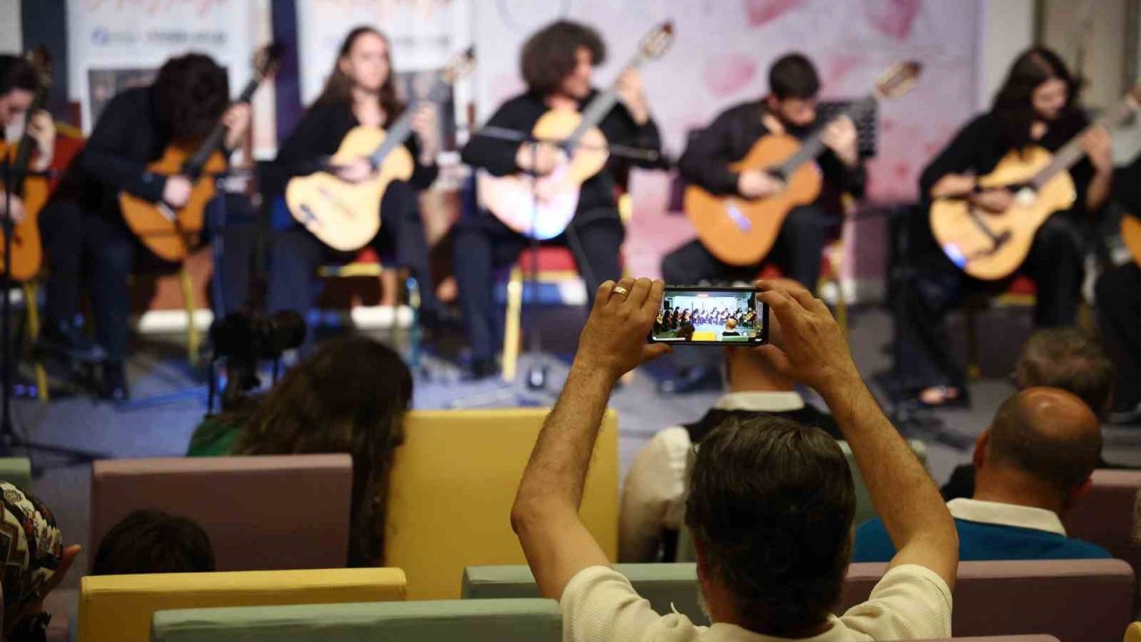 İsmail Baha Sürelsan Konservatuvarı’ndan