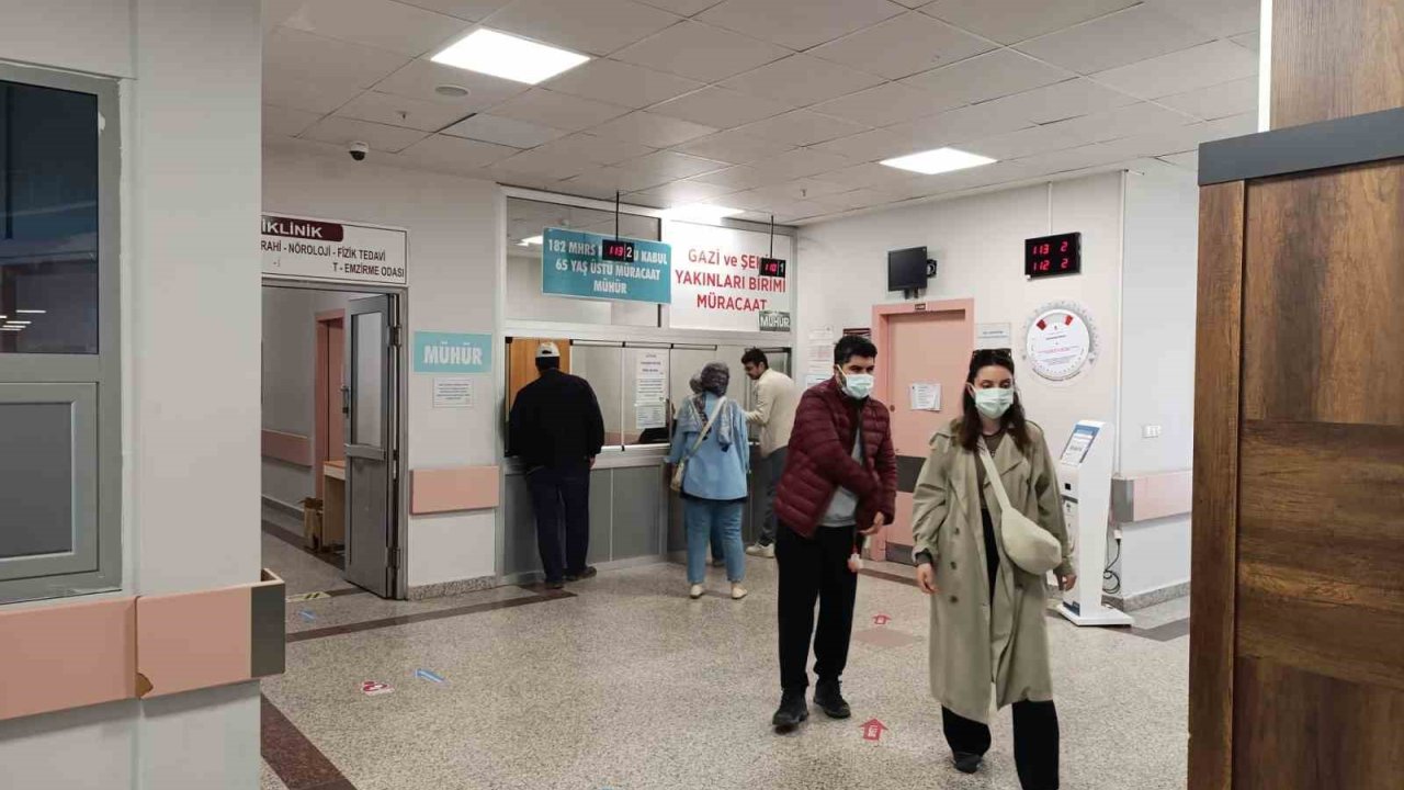 Hastane Yönetimi Şehit Ailesi Ve Gazileri Unutmadı