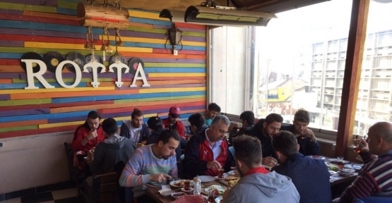 Bilecikspor Güneşspor maçı öncesi kahvaltıda buluştu