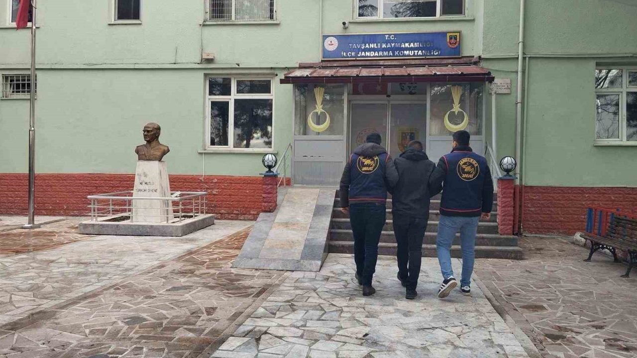 Aranan Şahıslar Kütahya Jasat’tan Kaçamadı