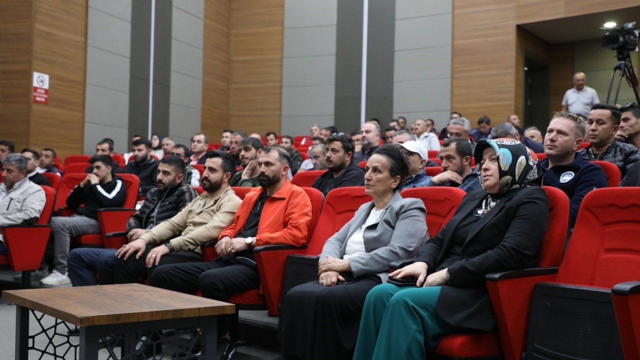 Melikgazi Personeline Trafik Güvenliği Eğitimi Verildi