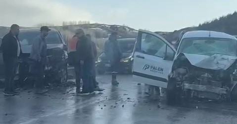 İspir’de Trafik Kazası: 4 Yaralı