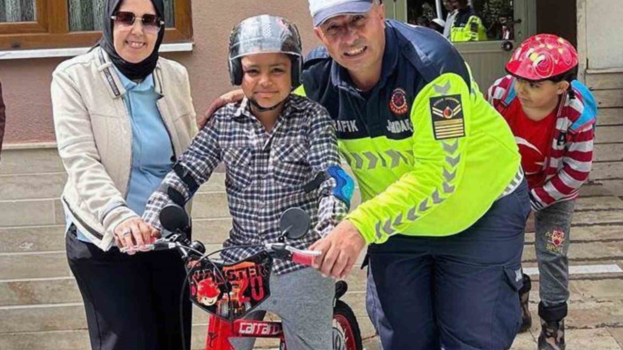 Jandarmadan Özel Bireylere Eğitim