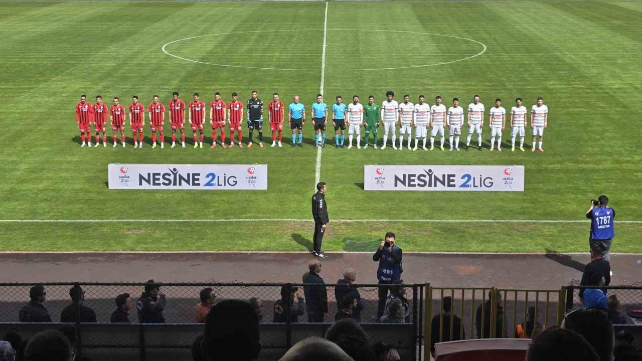 Tff 2. Lig: Vanspor Fk: 4 - Karaman Fk: 1