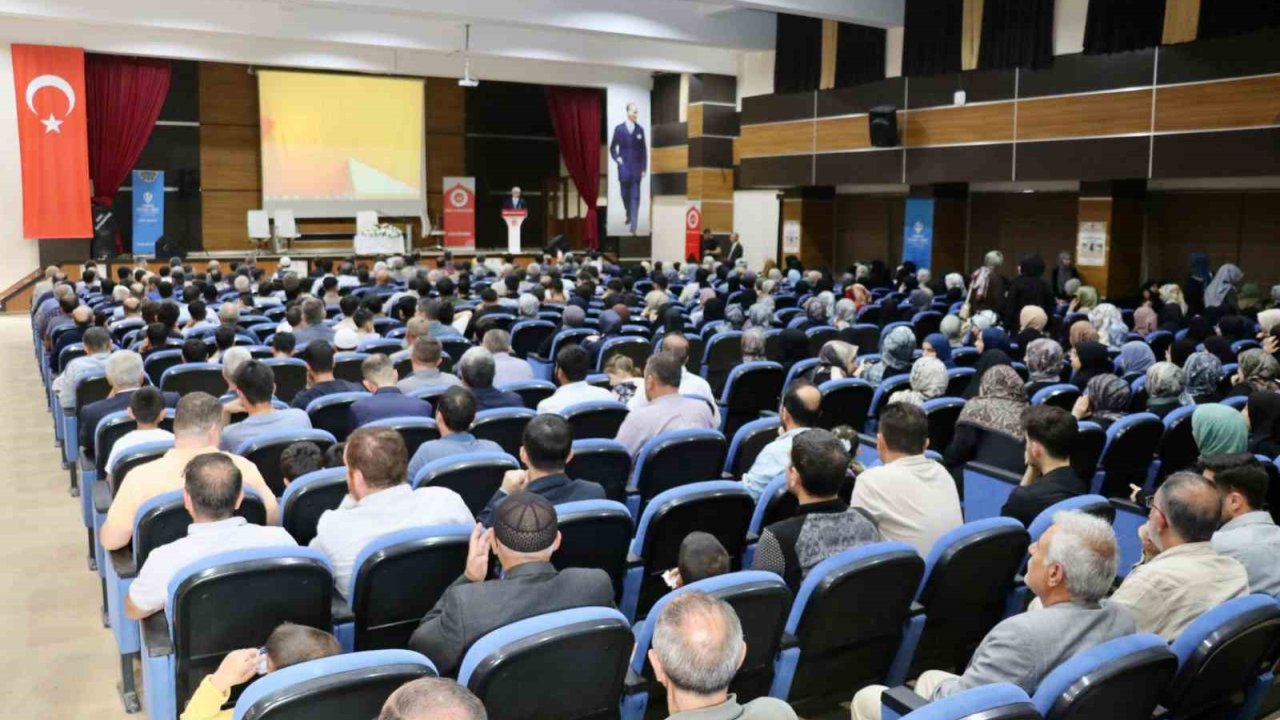 Siirt’te ’uluslararası Kur’an Ziyafeti’ Programı Gerçekleştirildi