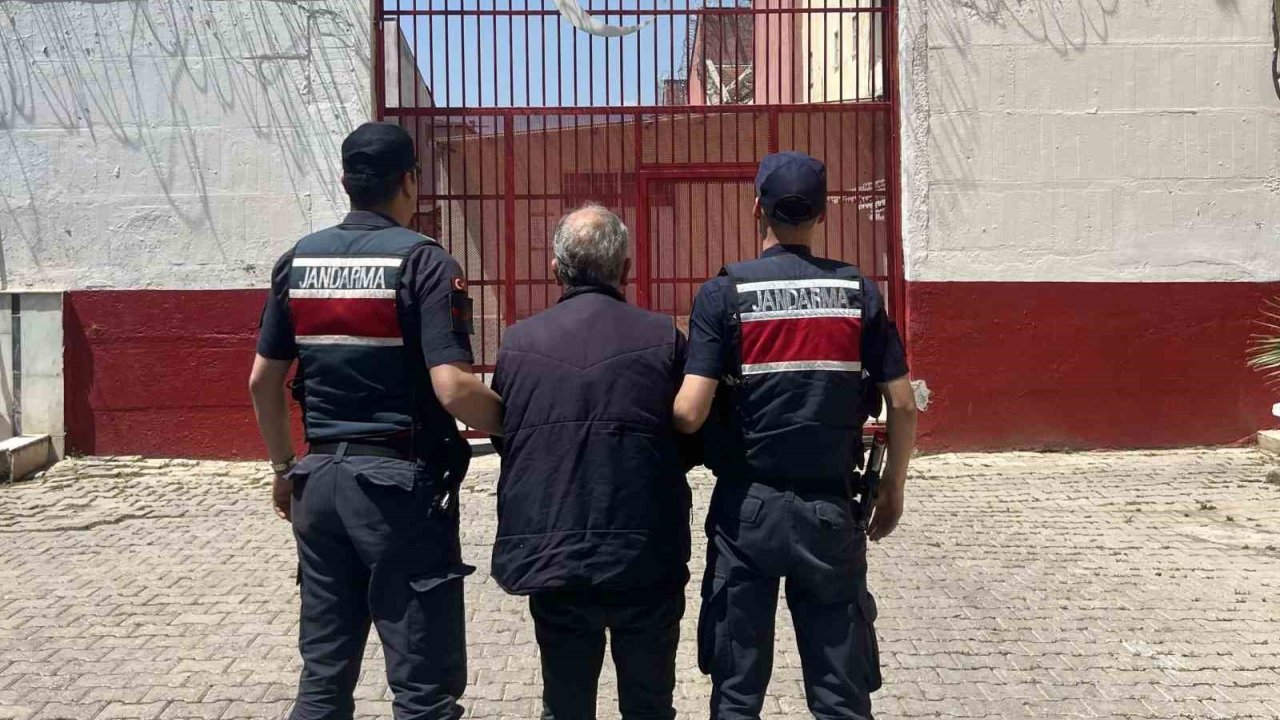 Zimmet Suçundan Aranan Şahıs Efeler’de Yakalandı