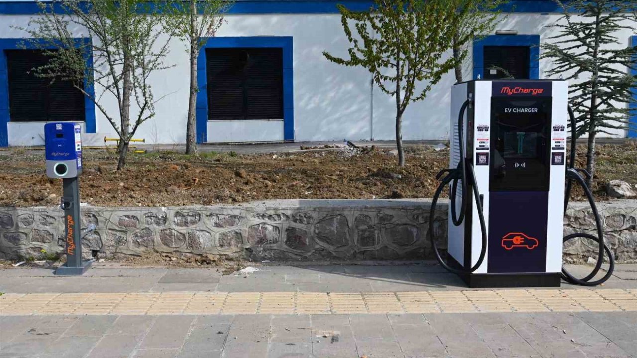 Çakü’ye Elektrikli Araç Şarj İstasyonu Kuruldu