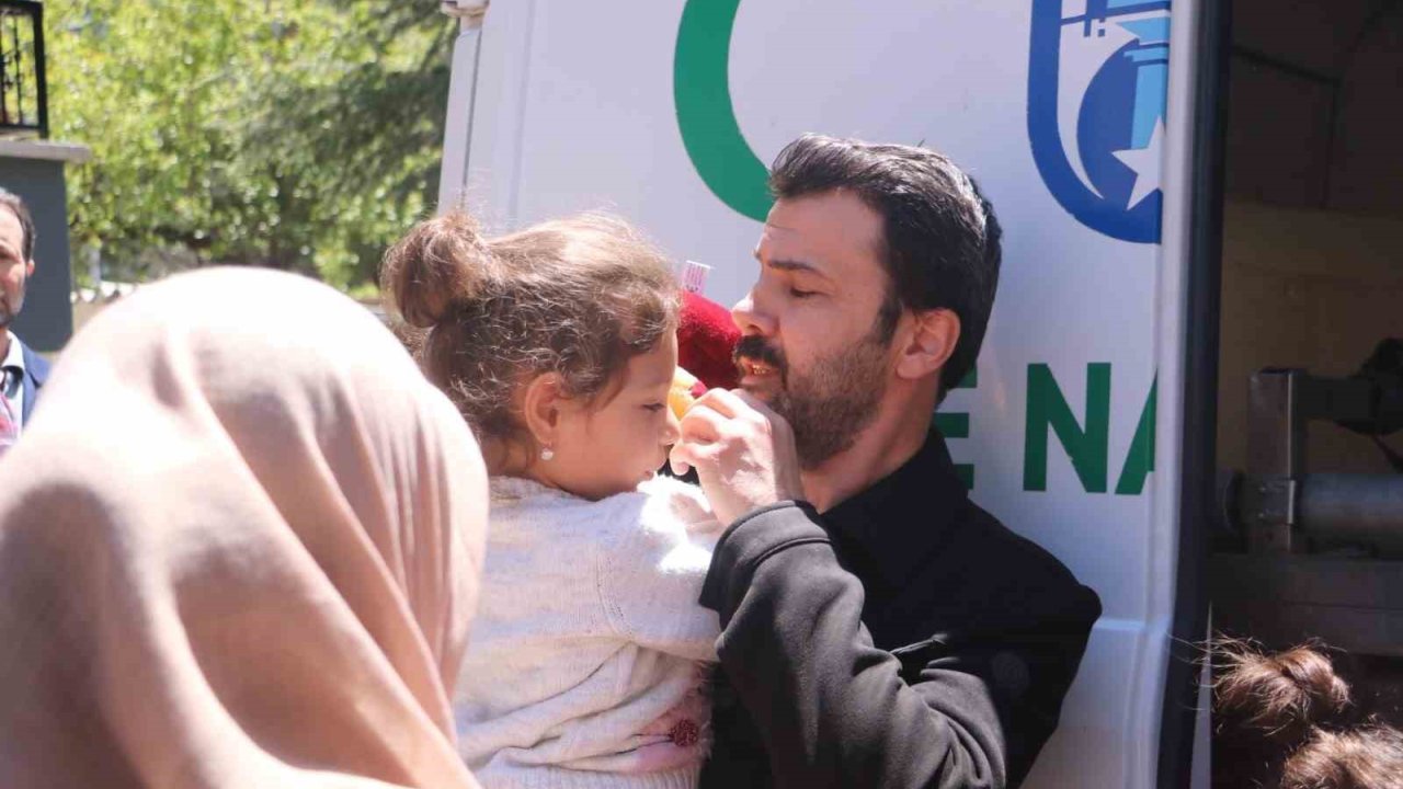 Şehidin 4 Yaşındaki Kızından Babasına Oyuncak Ayıcıkla Duygusal Veda