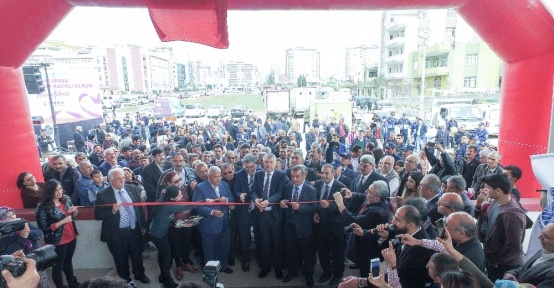 Gürselpaşa Kapalı Semt Pazarı açıldı