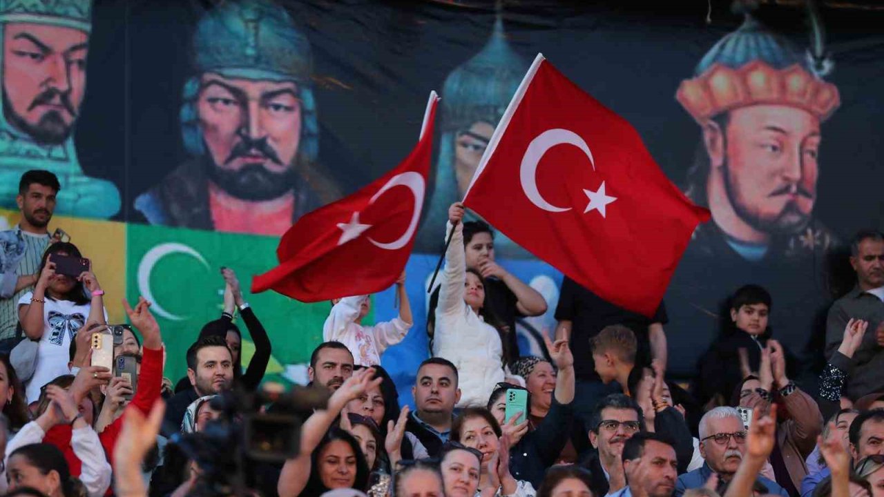 Aliağa Ülkü Ocakları’ndan Büyük Buluşma