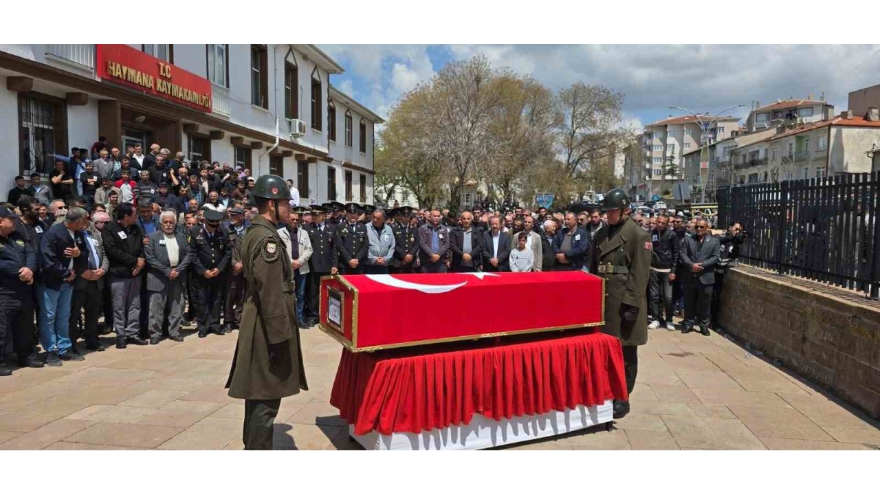 Hayatını Kaybeden Piyade Er Yılmaz, Toprağa Verildi