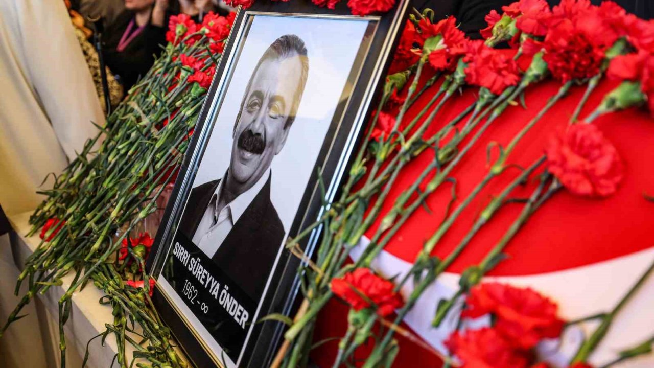 Tbmm Başkanvekili Önder, Zincirlikuyu Mezarlığı’nda Son Yolculuğuna Uğurlandı