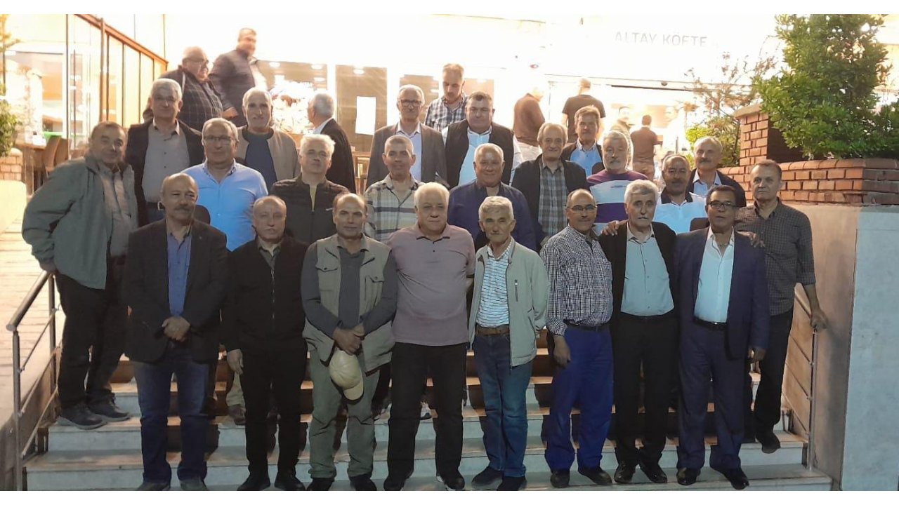 Soma Termik Santrali’nin Park Sahası Emektarları 45 Yıllık Dostluğu Yaşatıyor