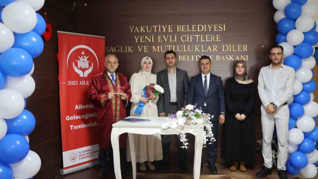 Erzurum’da Aile Yılına Özel Nikah Töreni
