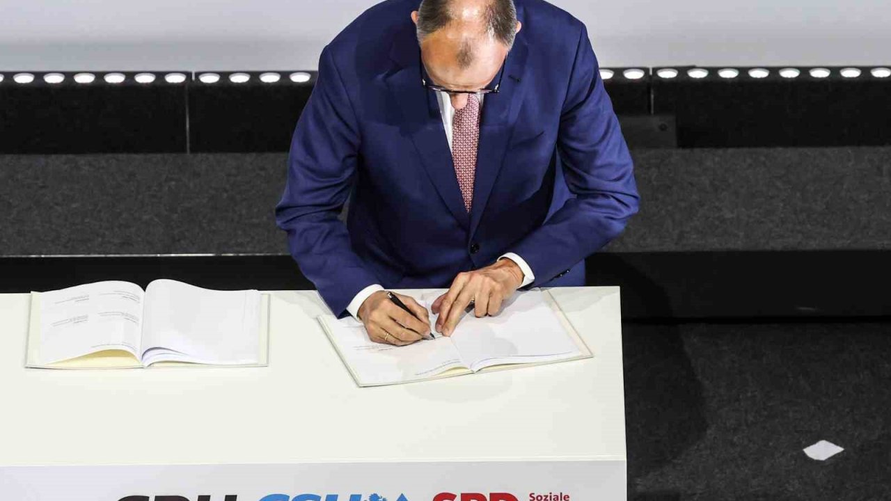 Almanya’da Yeni Koalisyon Hükümeti Kuruldu