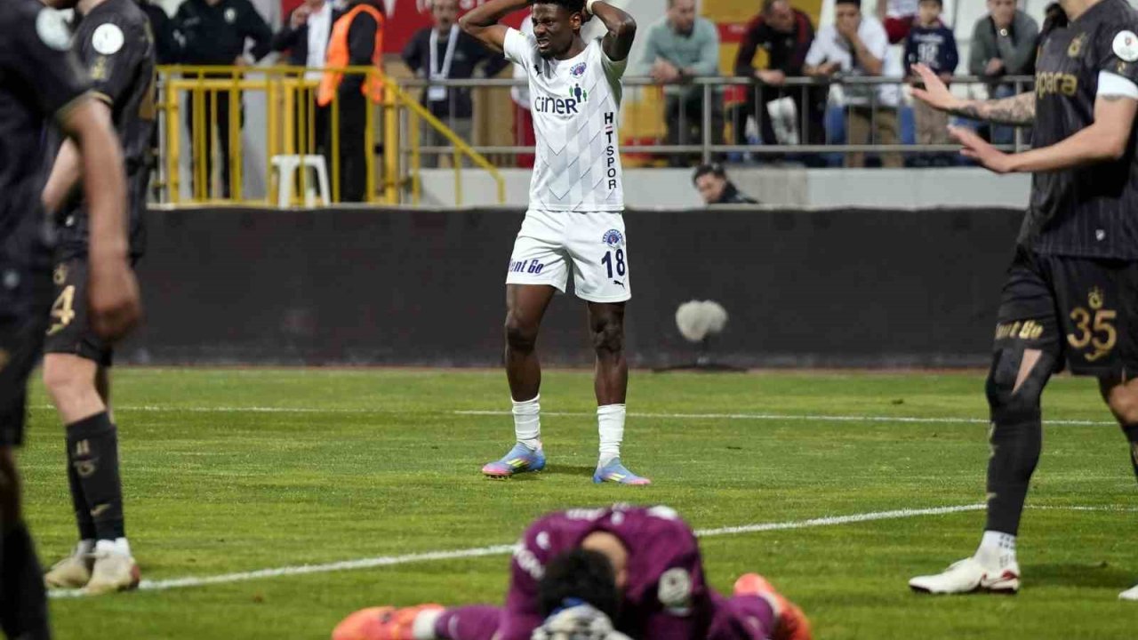 Trendyol Süper Lig: Kasımpaşa: 1 - Trabzonspor: 1 (Maç Sonucu)