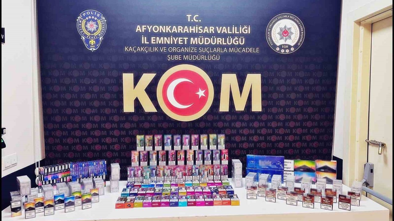 Polis Kaçak Sigara Ele Geçirdi