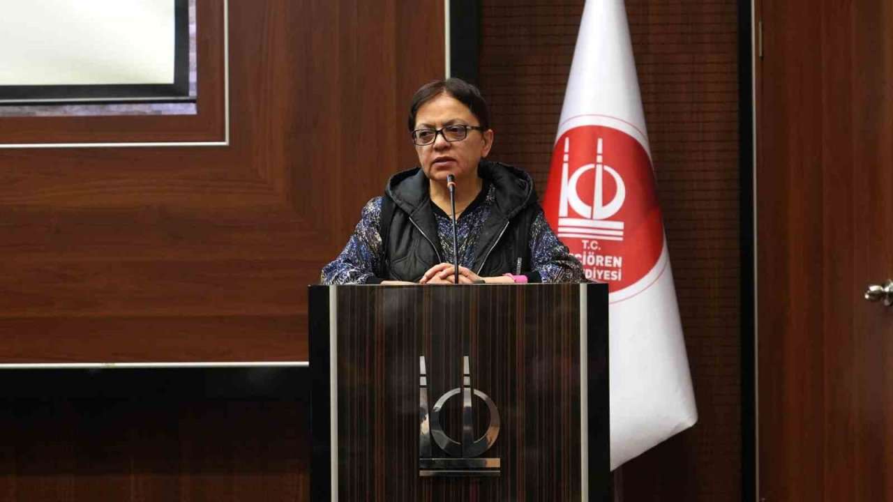 Keçiören Belediyesi, ‘Sağlıklı Beslenme Ve Obezite’ Başlıklı Eğitim Verdi