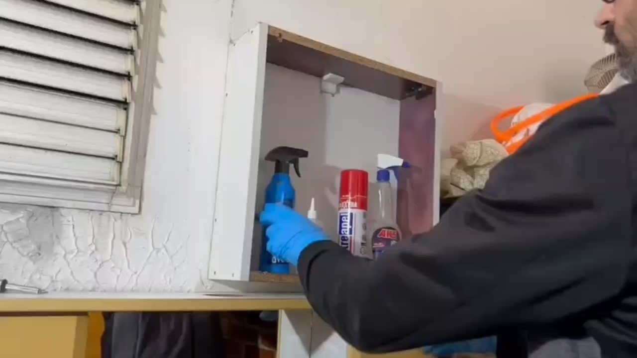 İşyerindeki Gizli Bölmeden Kaçak Tütün Mamulleri Ele Geçirildi