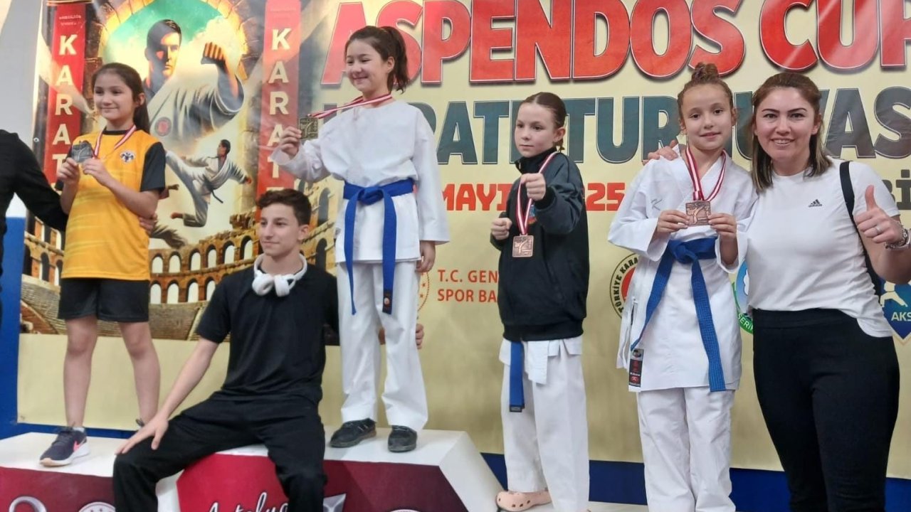 Aliağalı Karateciler Aspendos Cup Karate Turnavası’nda