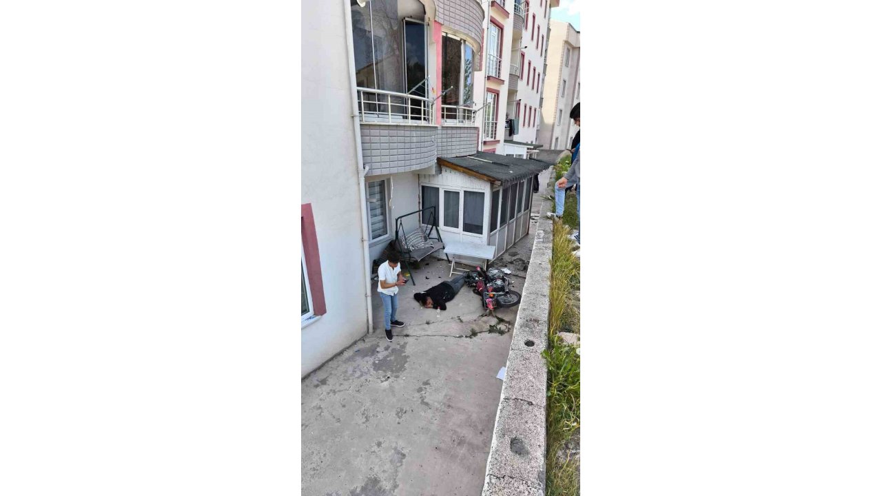 Polisin ’dur’ İhtarına Uymadı Kaza Yaptı