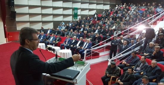 Gemerek Çiftçileri Şeker Fabrikasının Söküm ve Tesellüm Seminerine ilgi gösterdi