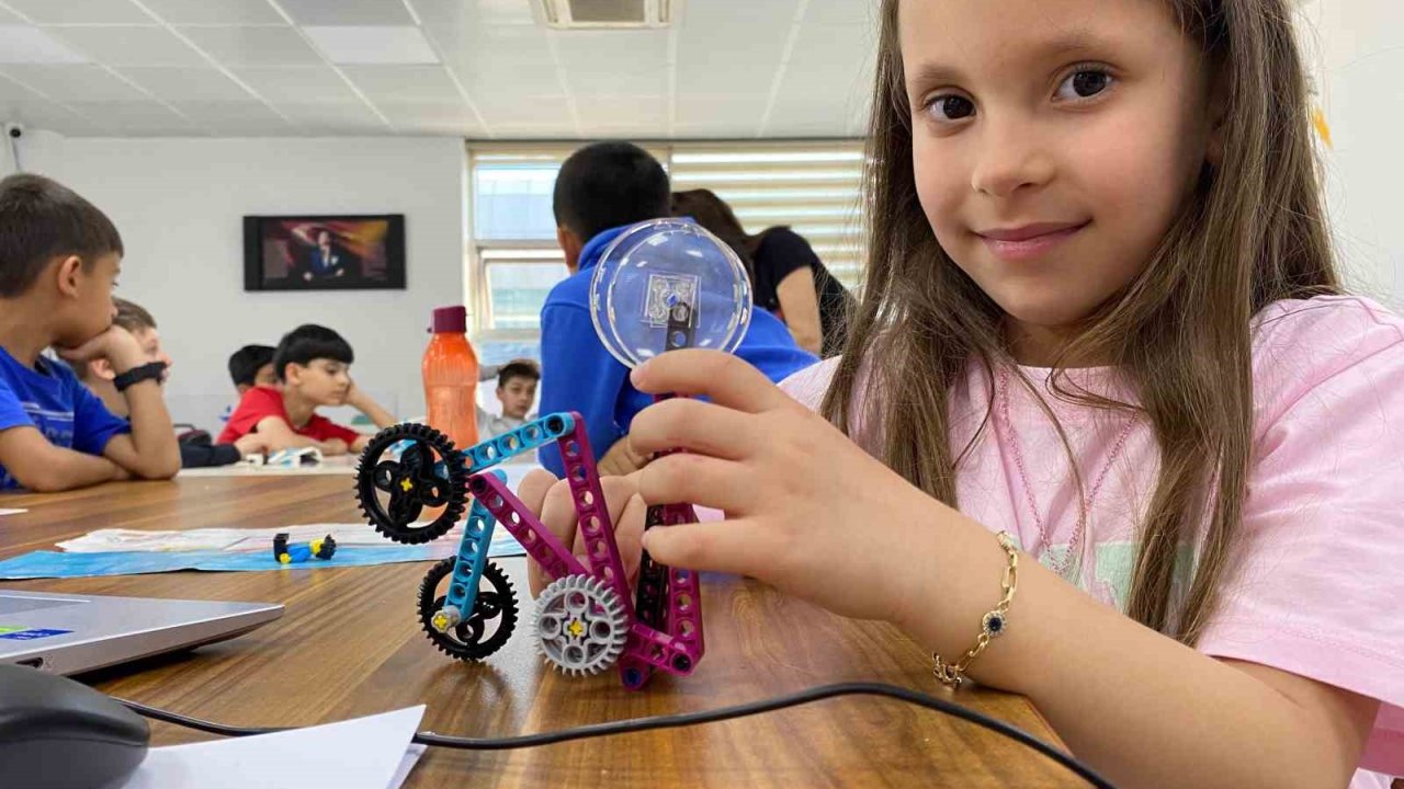 Geleceğin Bilim İnsanları Muğla’da Yetişiyor