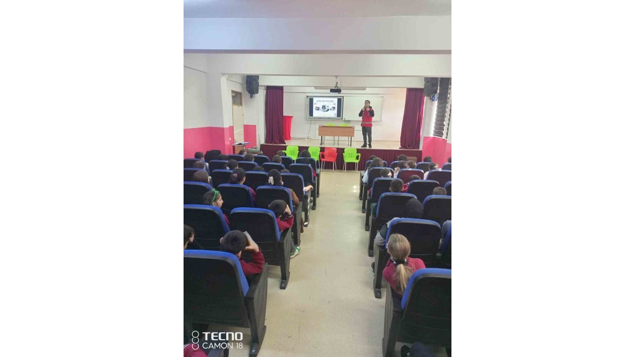 Bandırma Emniyeti Öğrenciler İçin Sahada 490 Noktada Denetim