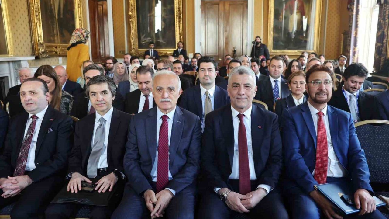 Ticaret Bakanı Bolat, Türkiye-ingiltere İş Forumu’nda Konuştu