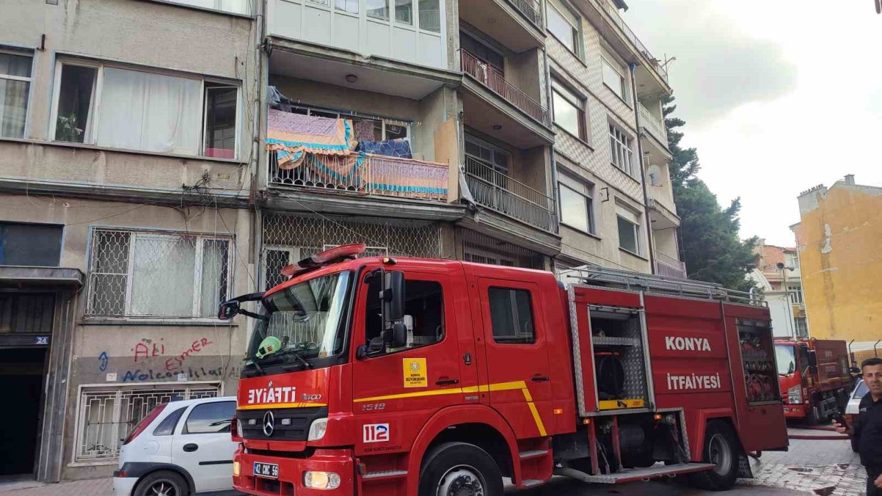 Konya’da Boş Apartmanda Yangın Paniği