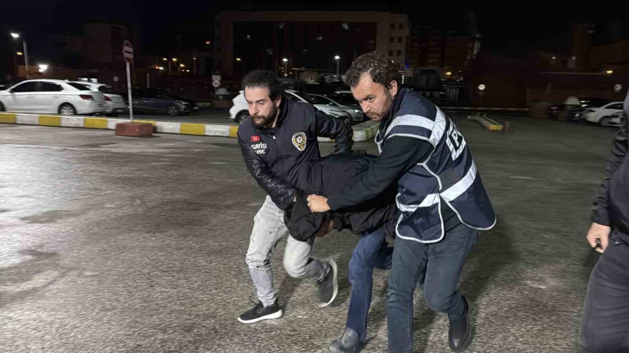 Kardeşlerin Katili Sağlık Kontrolünden Geçirildi